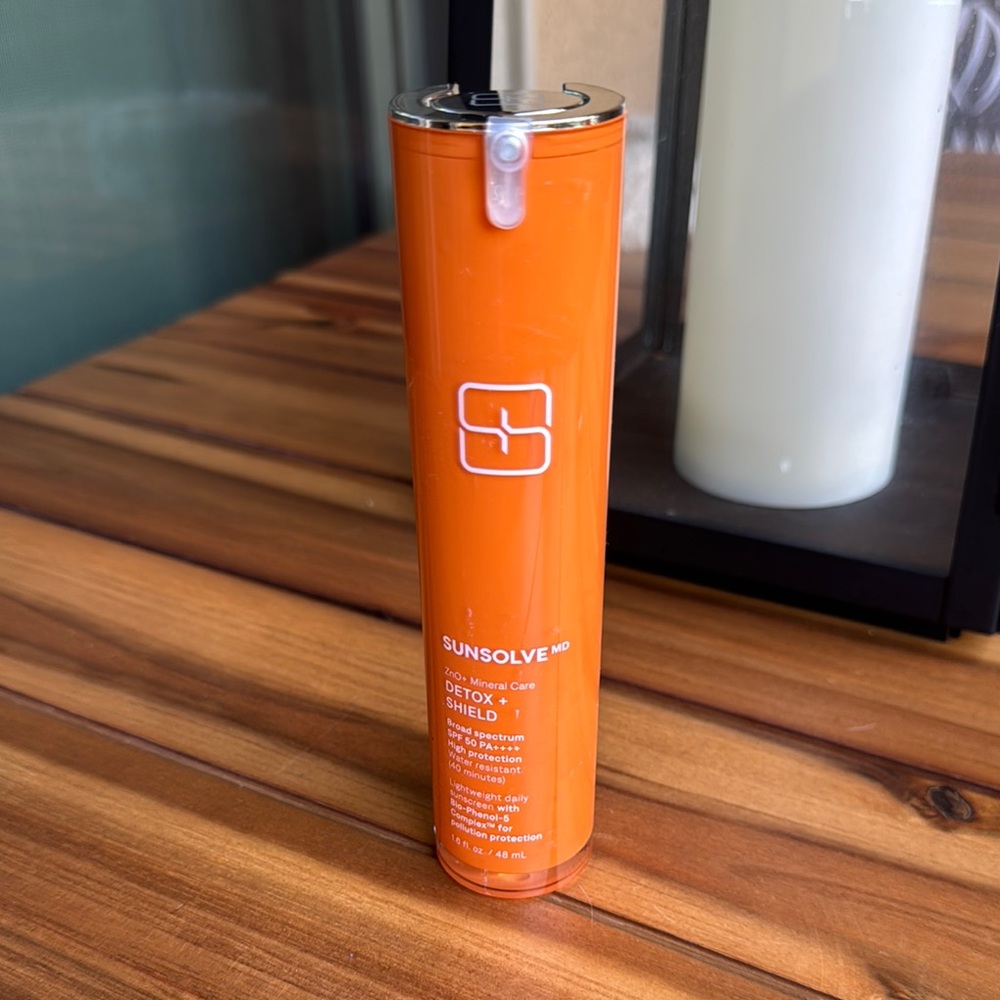 SunSolve MD ZnO+ Mineral Care Detox + Shield SPF 50